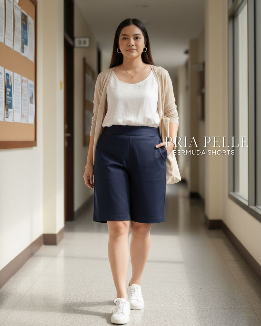 Pria Pelle Bermuda Shorts | Back garter - Cotton Blend Sheen Midnight Blue | Non Stretch