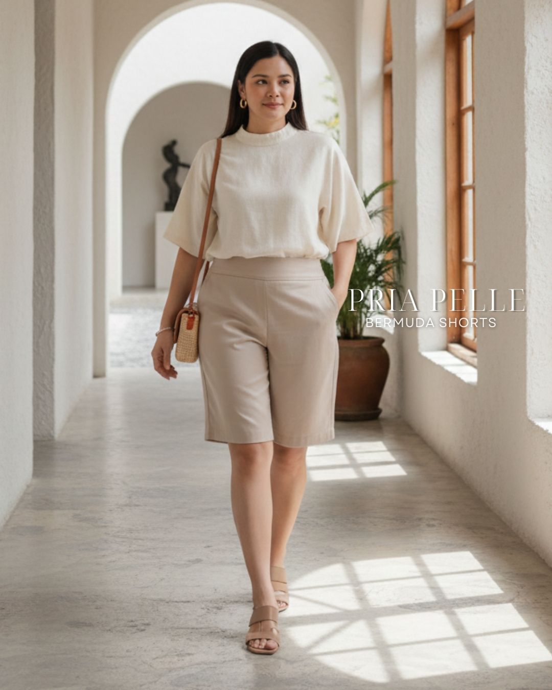 Pria Pelle Bermuda Shorts | Back garter - Cotton Blend Beige | Non Stretch