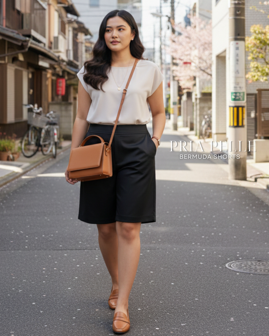 Pria Pelle Bermuda Shorts | Back garter - Cotton Blend Black | Non Stretch