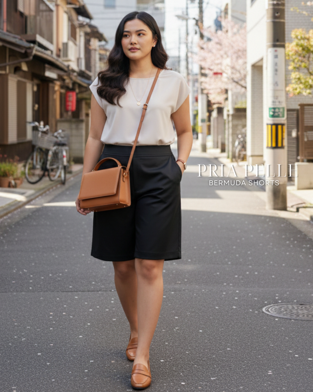 Pria Pelle Bermuda Shorts | Back garter - Cotton Blend Black | Non Stretch