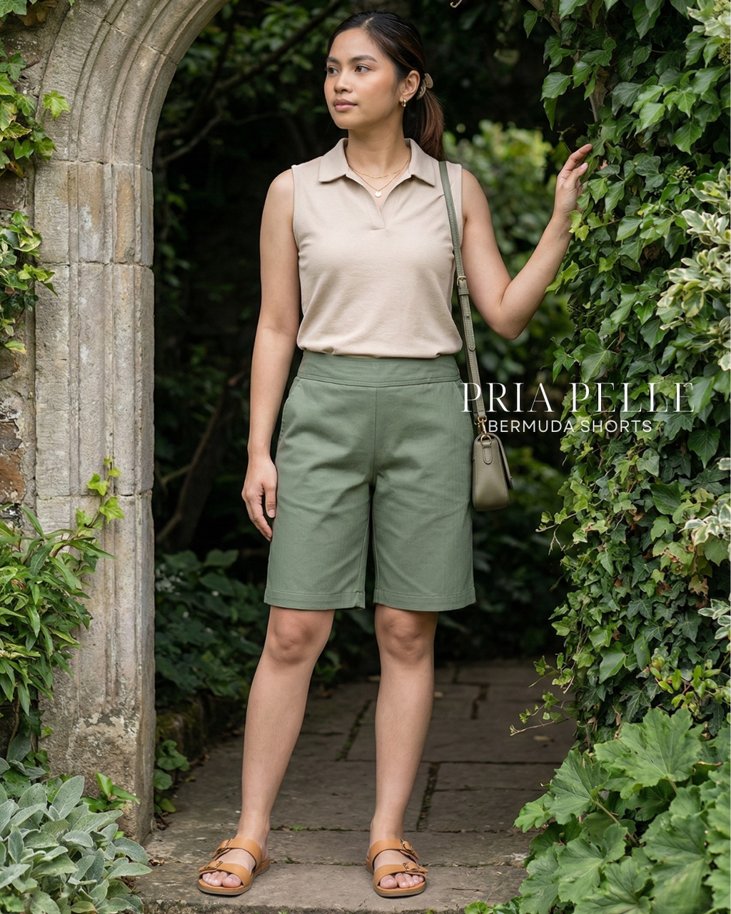 Pria Pelle Bermuda Shorts | Back garter - Cotton Blend Sage Green (Subtle Herringbone Stripes) | Non Stretch