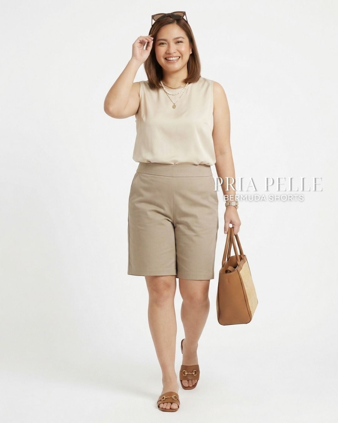 Pria Pelle Bermuda Shorts | Back garter - Cotton Twill Light Khaki | Non Stretch
