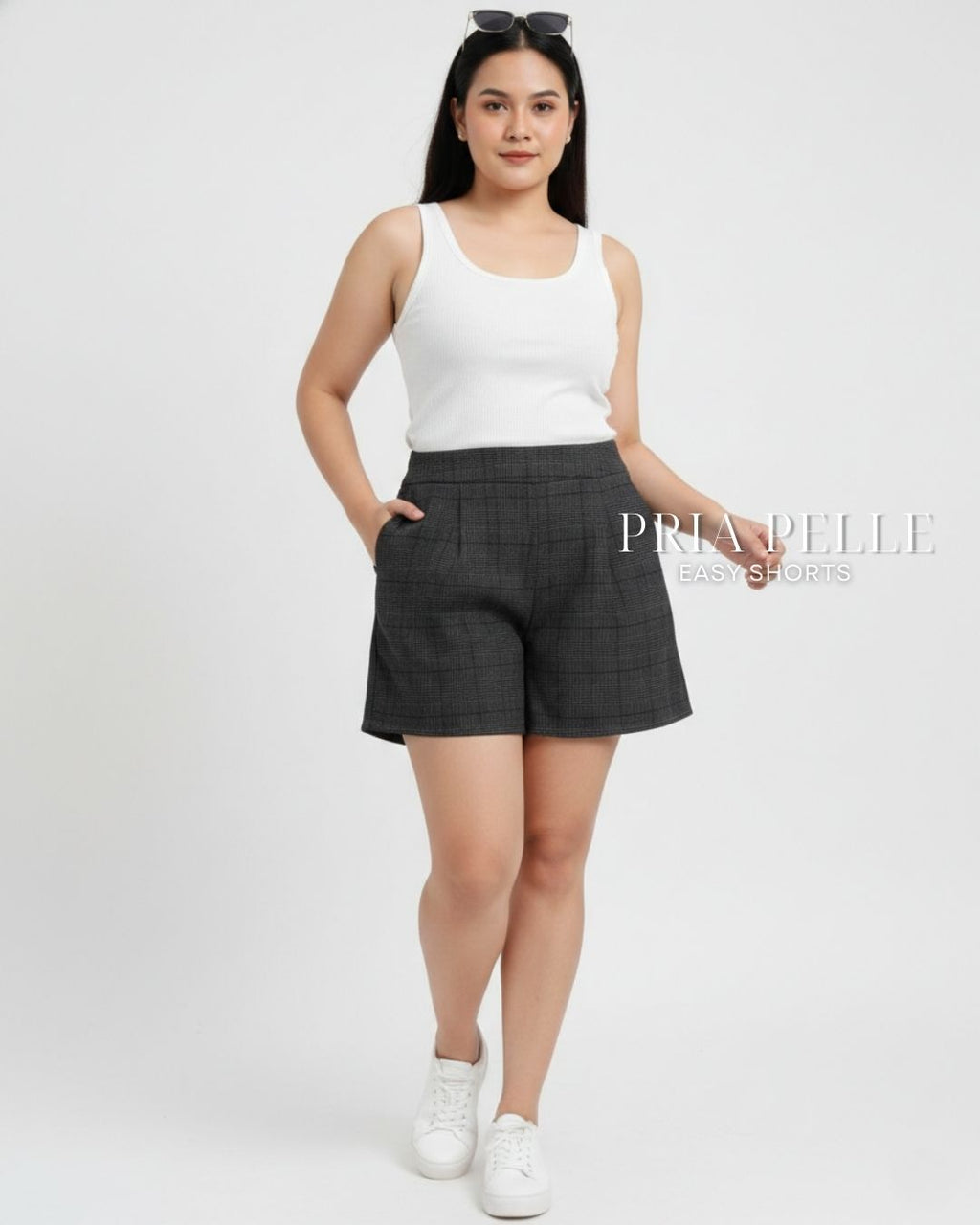 Pria Pelle Easy Shorts | Back garter - Cotton Blend Tartan Charcoal Gray | Non Stretch